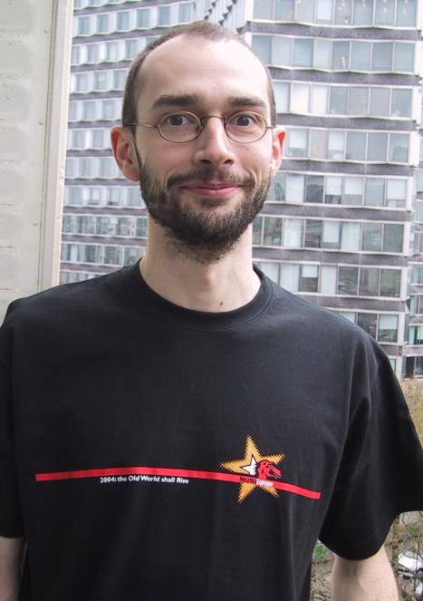 Peter avec le T-shirt Mozilla Europe